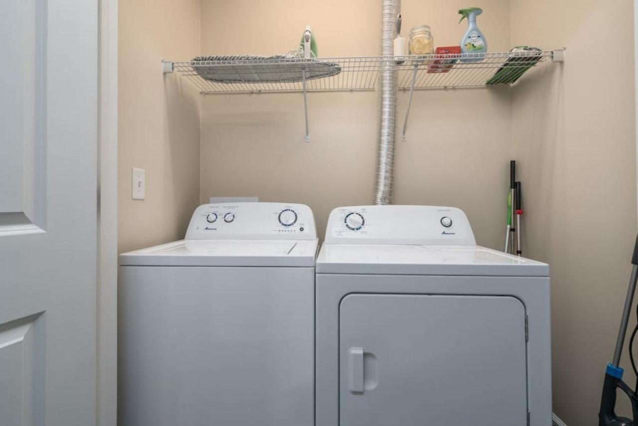 Private Bed Downtown Indy - Shared Apartman Indianapolis Kültér fotó