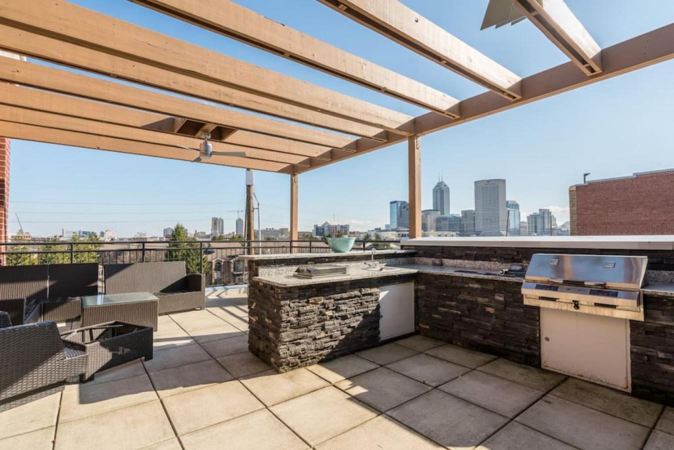 Private Bed Downtown Indy - Shared Apartman Indianapolis Kültér fotó